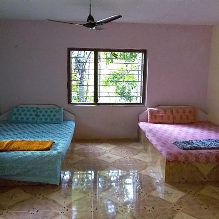 Om Shree Bed And Breakfast Harihareshwar Εξωτερικό φωτογραφία