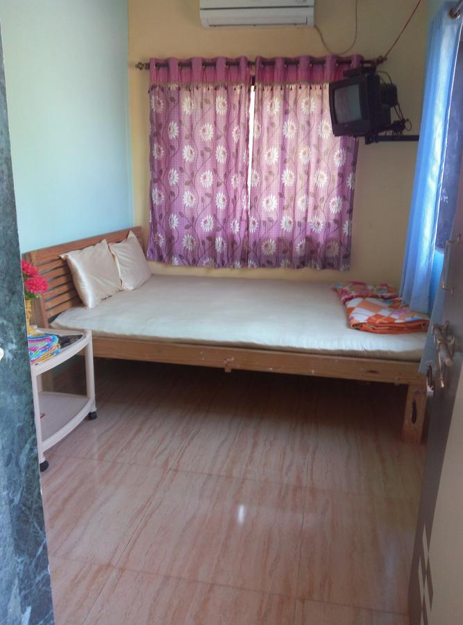 Om Shree Bed And Breakfast Harihareshwar Εξωτερικό φωτογραφία