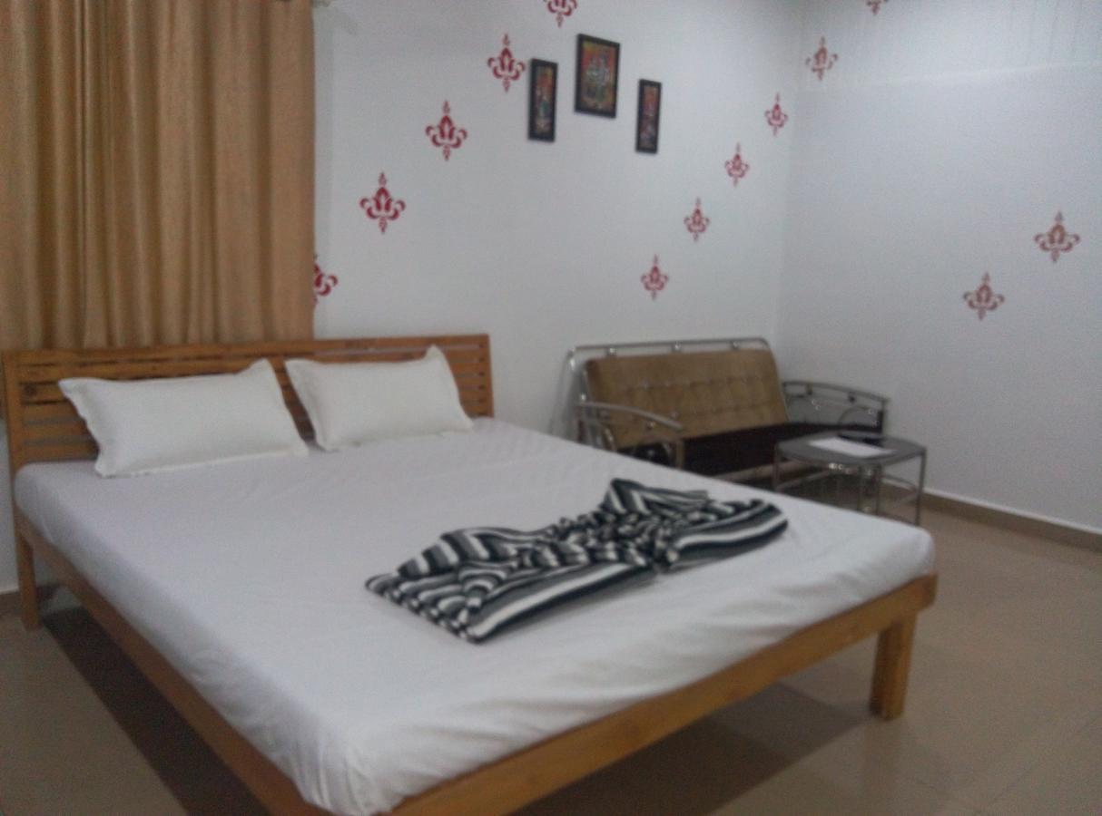 Om Shree Bed And Breakfast Harihareshwar Εξωτερικό φωτογραφία